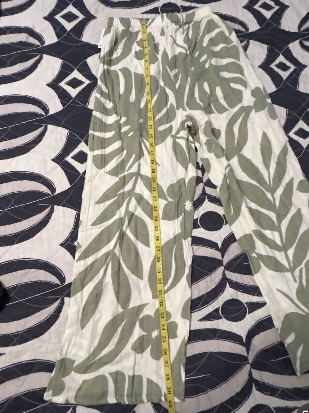 NWT SALTY LEMON Sage Green Tropical Wide Leg Beach Pants Coastal Boho Resort - Picture 9 of 10